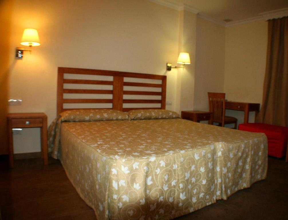 Hostal Margarita La Línea de la Concepción 외부 사진