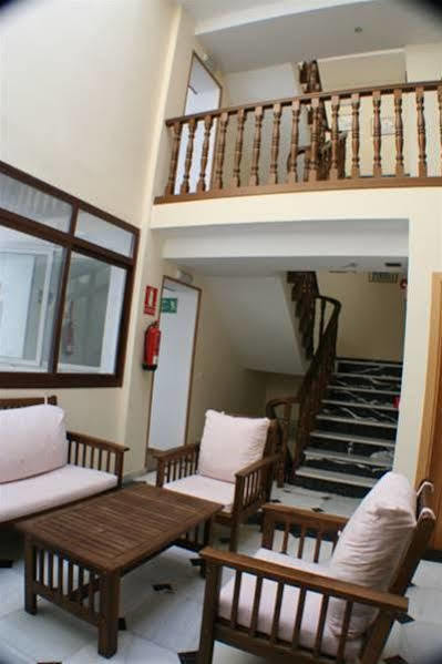 Hostal Margarita La Línea de la Concepción 외부 사진